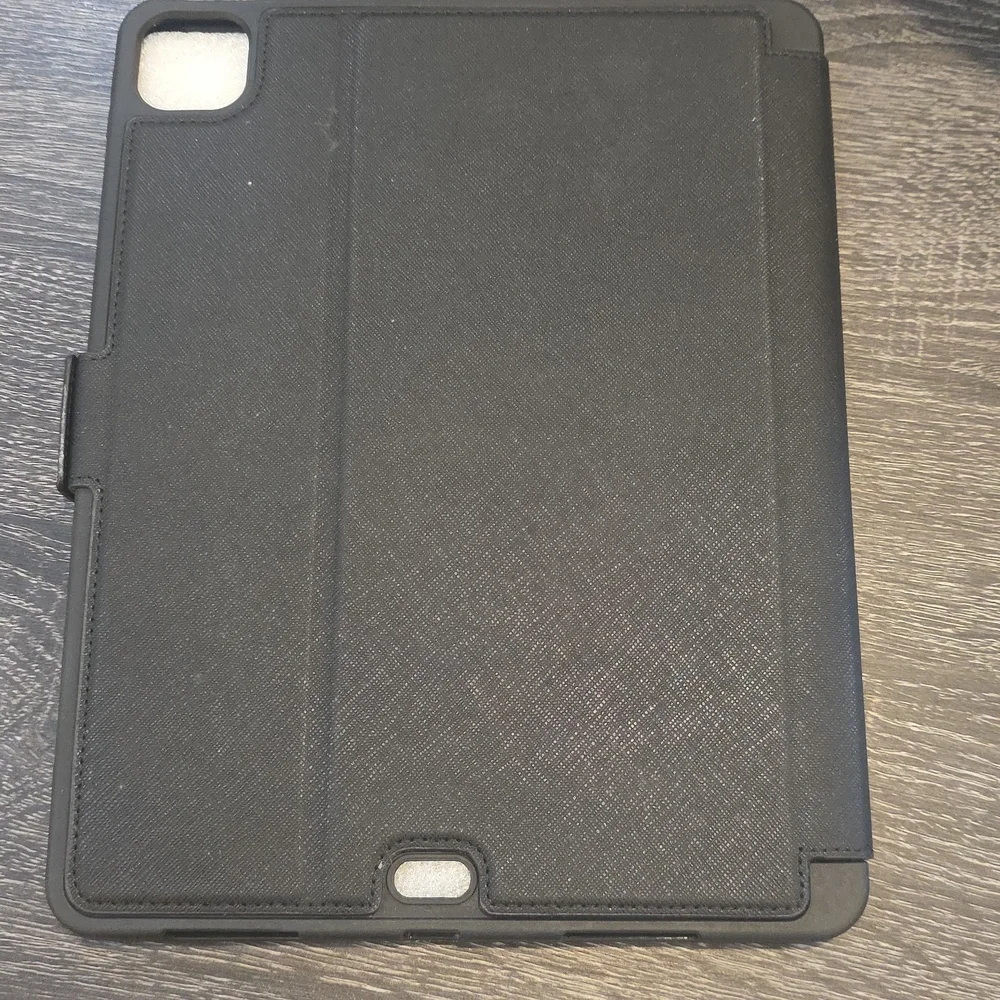 Rose Gold and Black Tablet Folio Case - Protective Cover